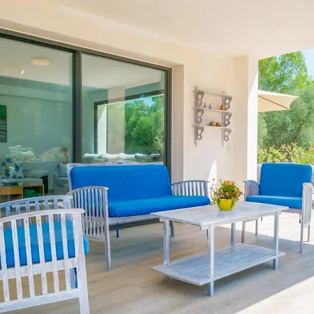 Son Baulo Villa *